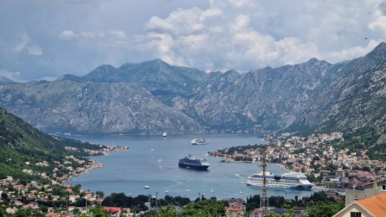 Anastasija 2 Apartment Kotor Ngoại thất bức ảnh
